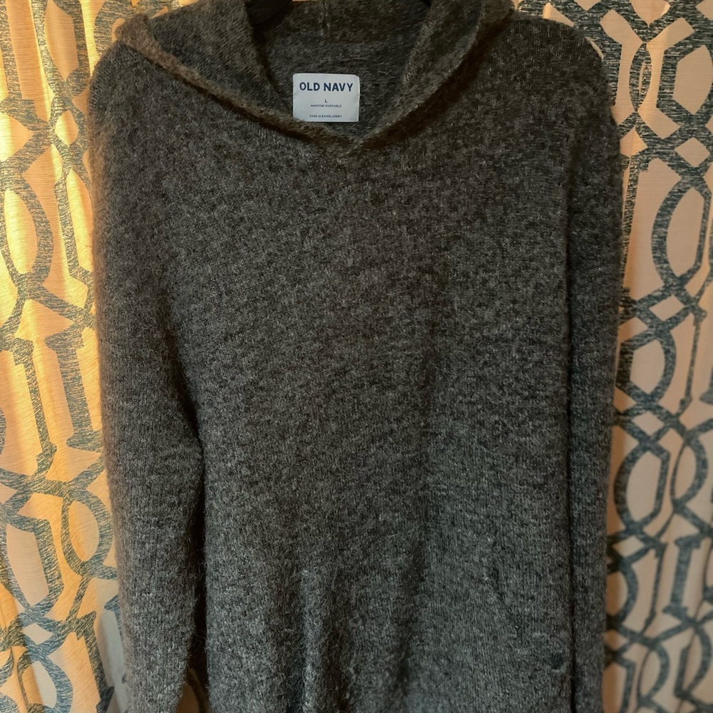 Old Navy Charcoal Knit Pullover